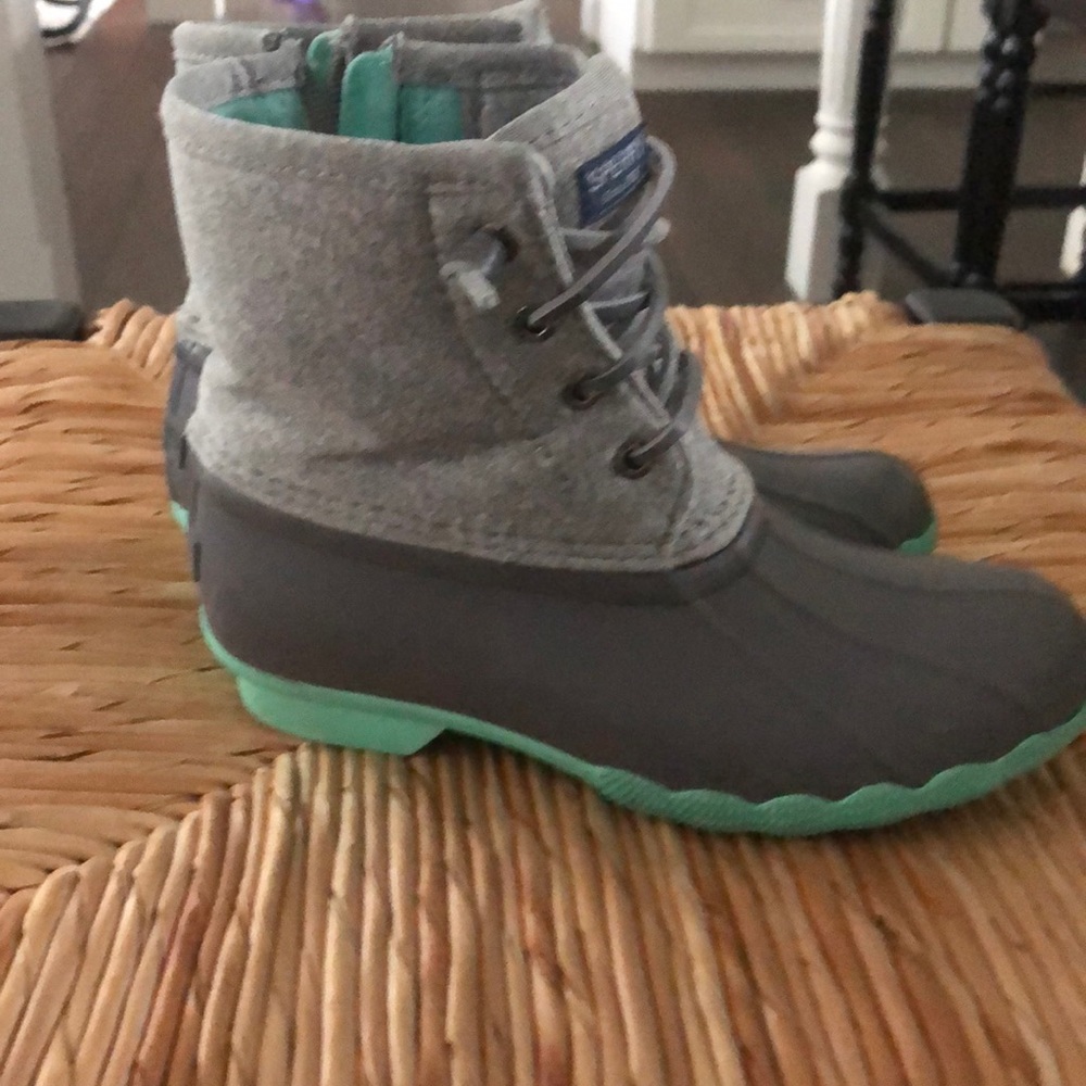 Girls Sperry boots Size 1